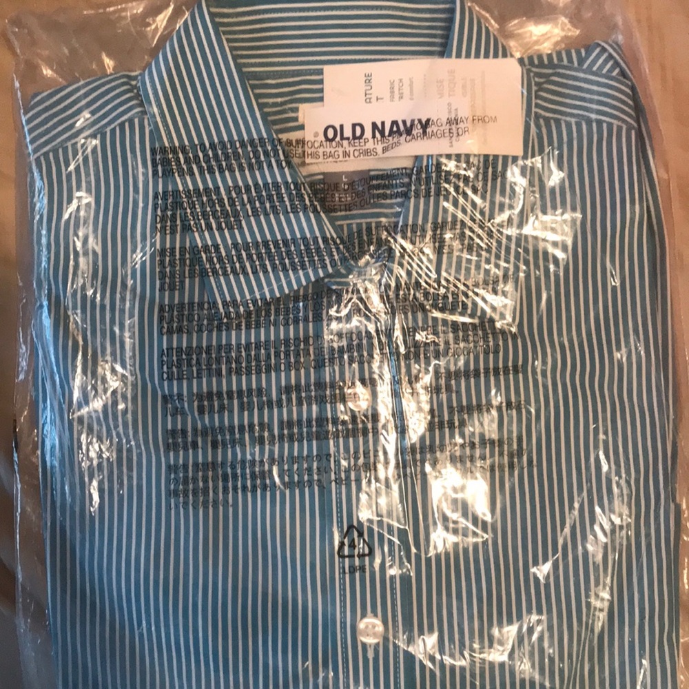 Old navy signature shirt